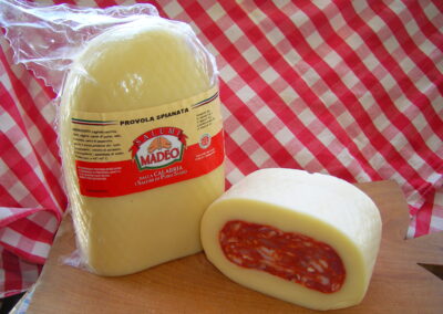 Provola spianata